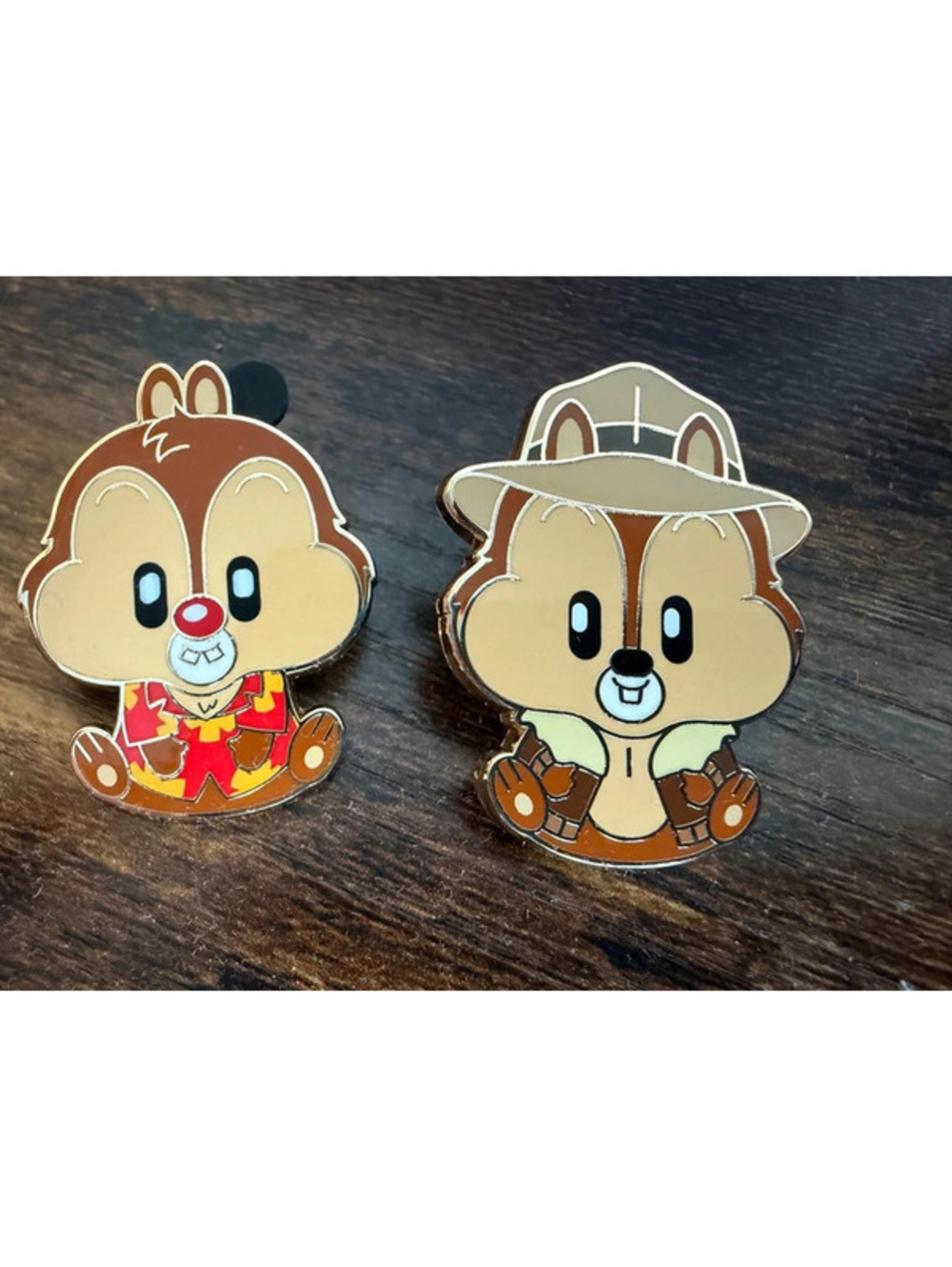Disney adorbs rescue rangers chip and dale duo pin set